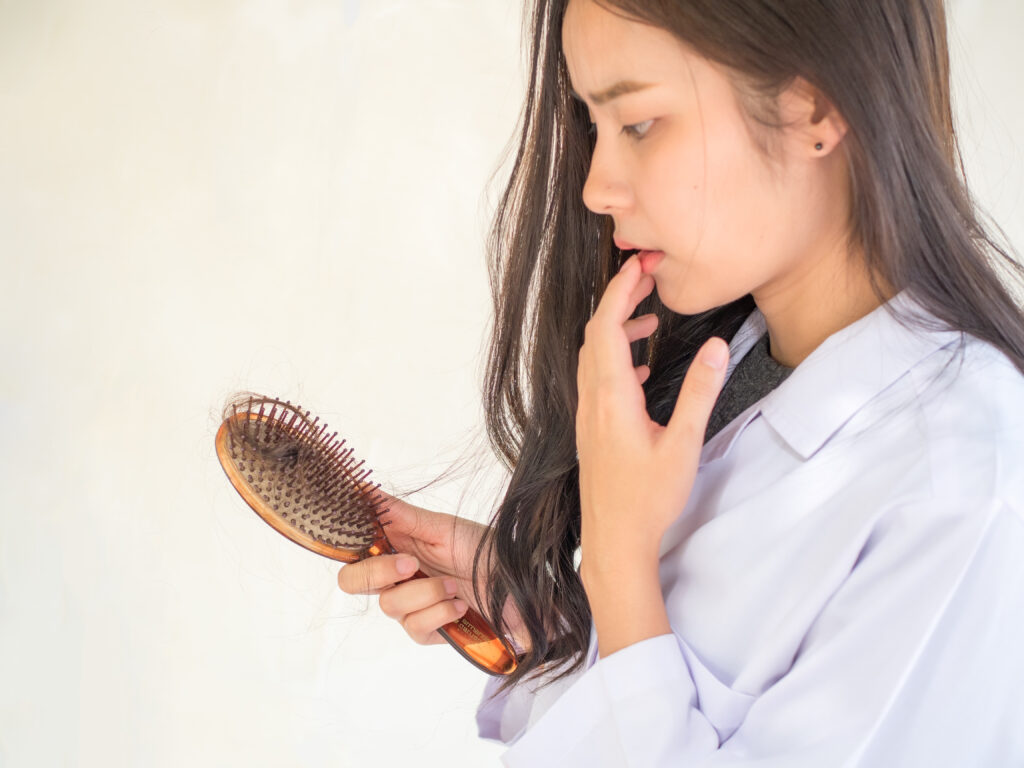 tratamiento para la caída del cabello en adolescentes
